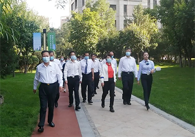 ��˾סլ�(l��i)���઄(ji��ng)���̫@��(n��i)�ɹ����΅^(q��)�hί����(sh��)ӛ������ϯ����ϼ�c(di��n)ٝ