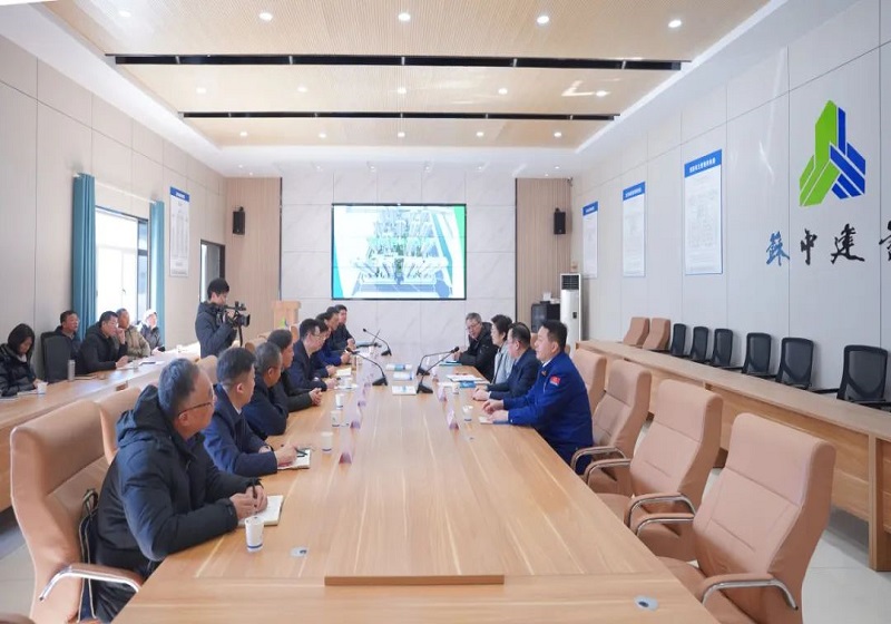 南通市委常委、宣傳部部長陳冬梅率隊督查蘇中集團安全生產(chǎn)工作